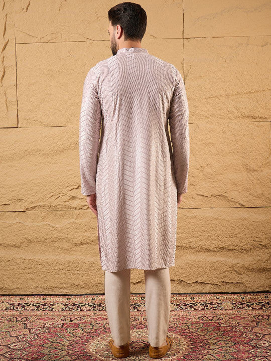 House of Pataudi Men Embroidered Straight Kurta With Trousers