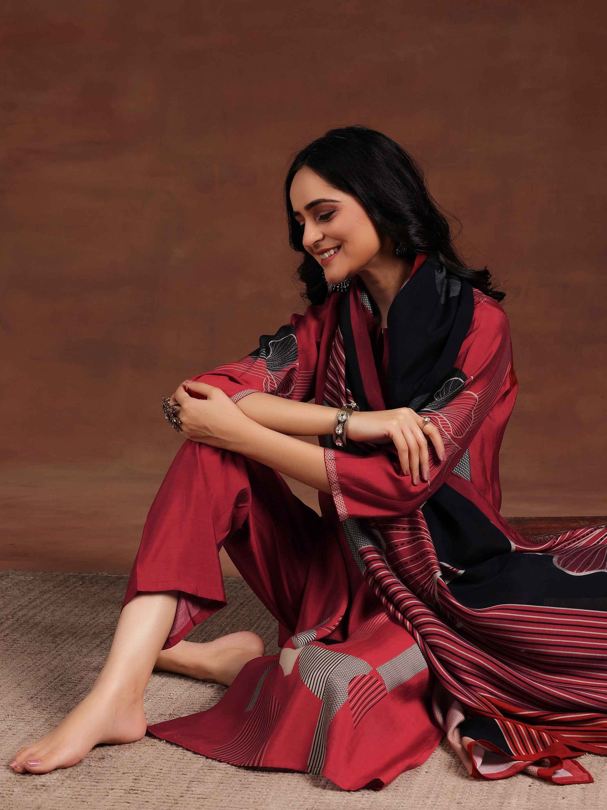 Maroon Printed Silk Blend Straight Suit With Dupatta