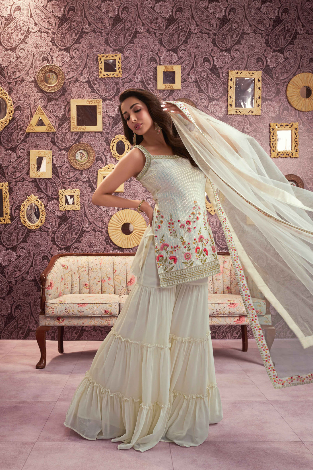 Women Floral Embroidered Regular Sequinned Kurti with Sharara & With Dupatta