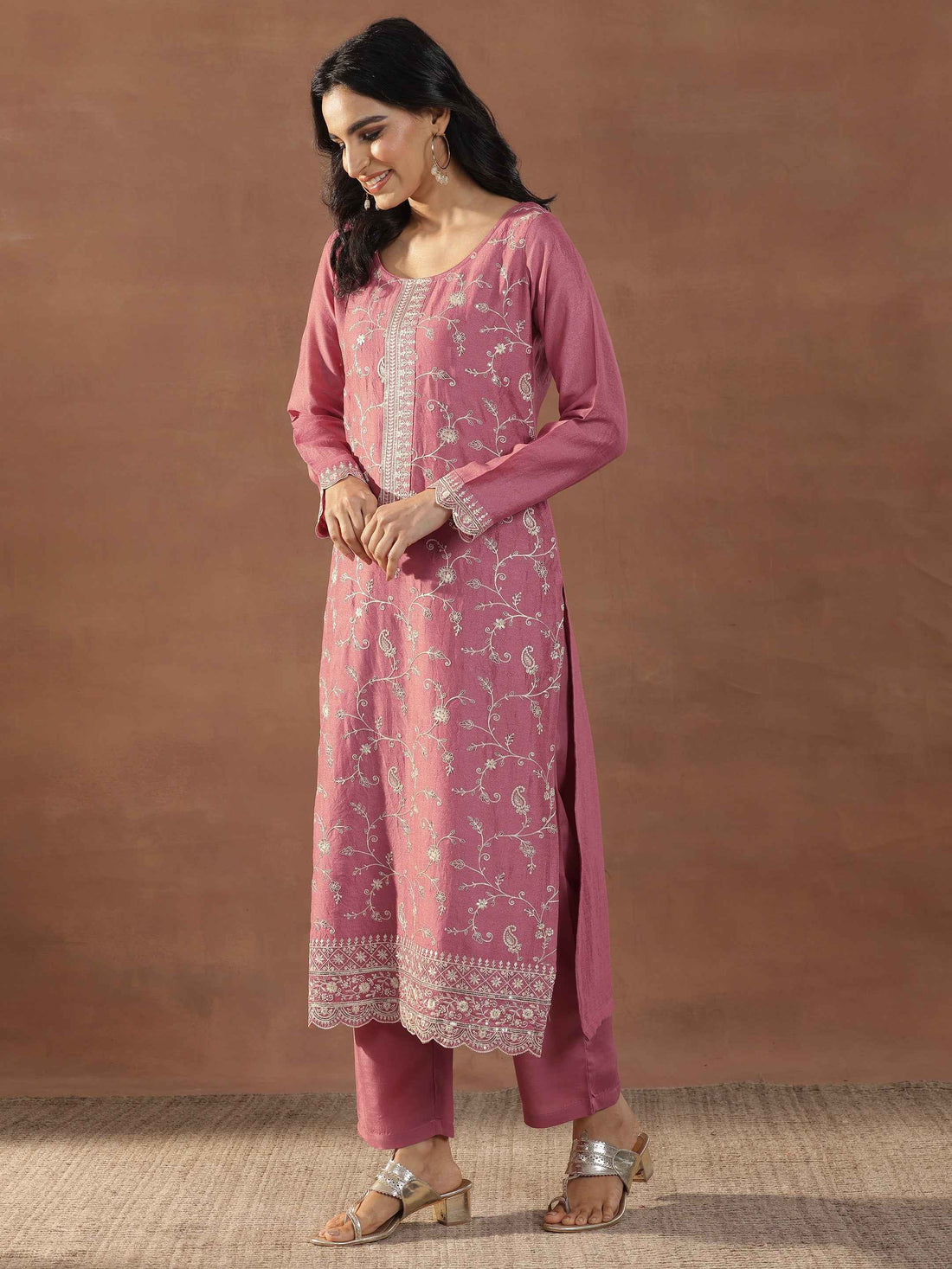 Pink Embroidered Silk Blend Straight Suits With Dupatta