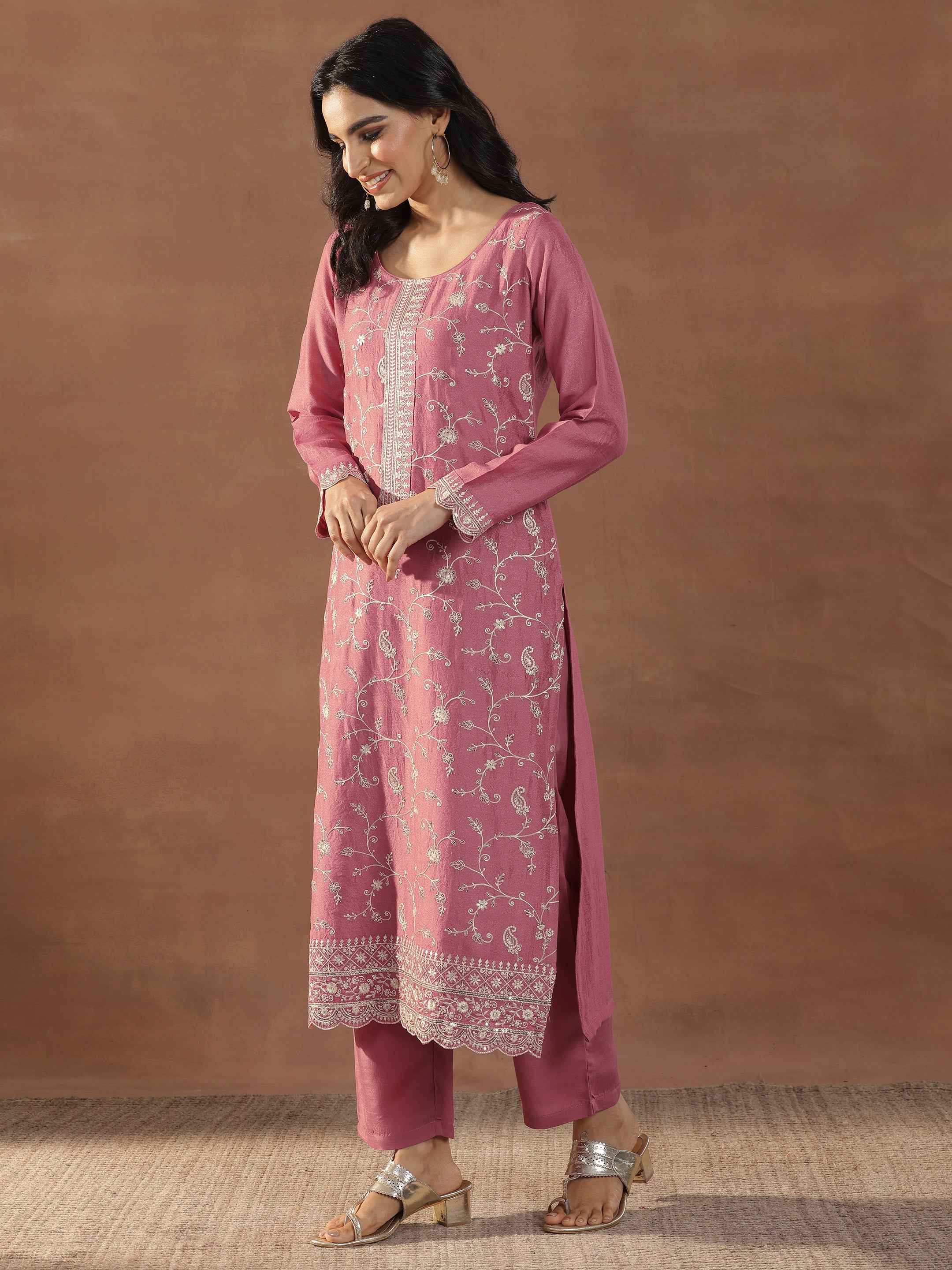 Pink Embroidered Silk Blend Straight Suits With Dupatta