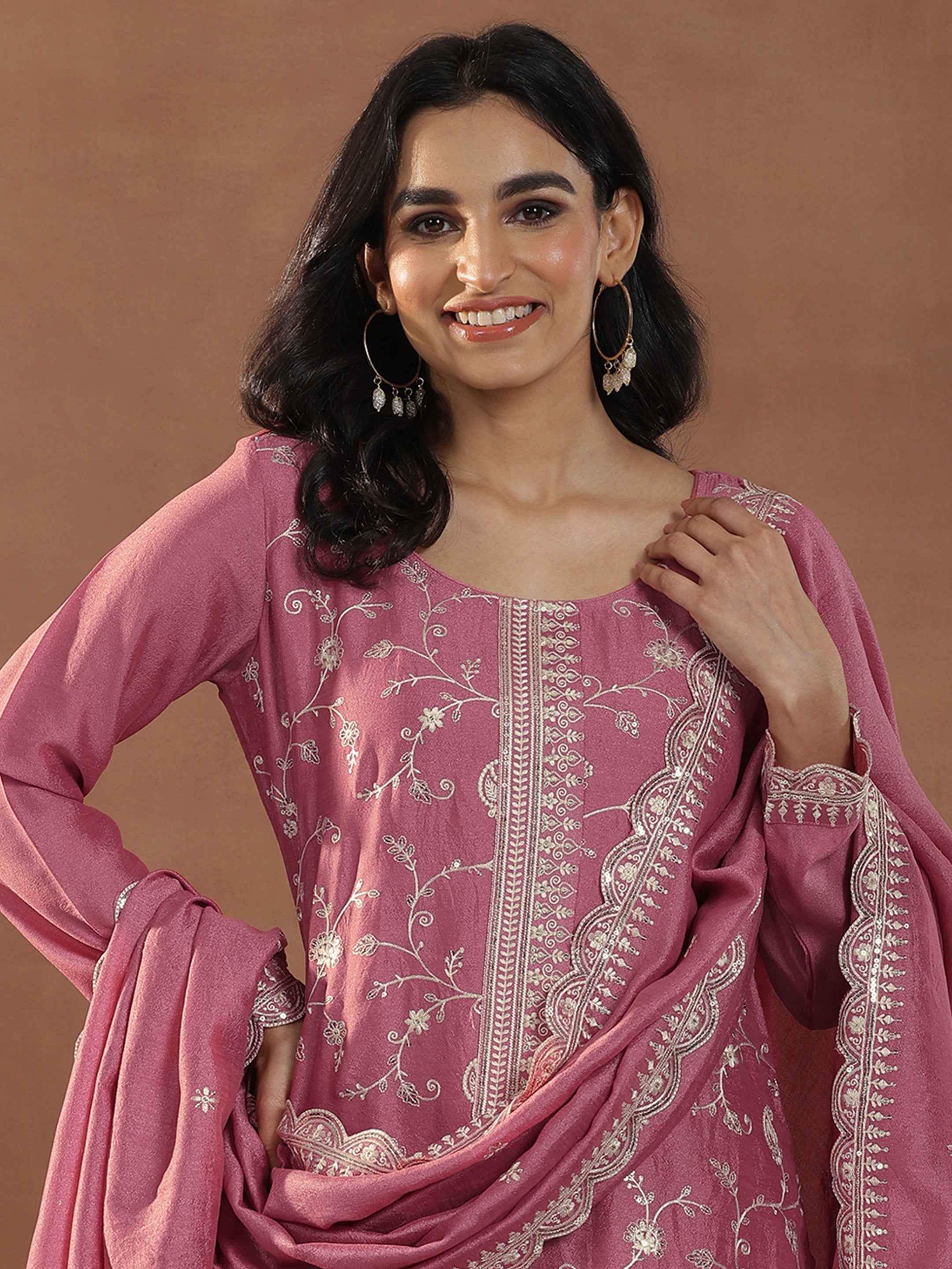 Pink Embroidered Silk Blend Straight Suits With Dupatta