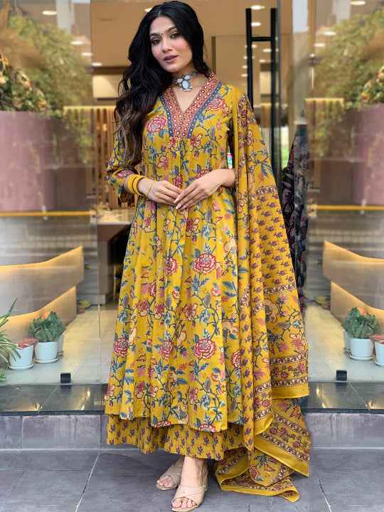 Women Floral Printed V-Neck Anarkali Kurta with Palazzos & With Dupatta