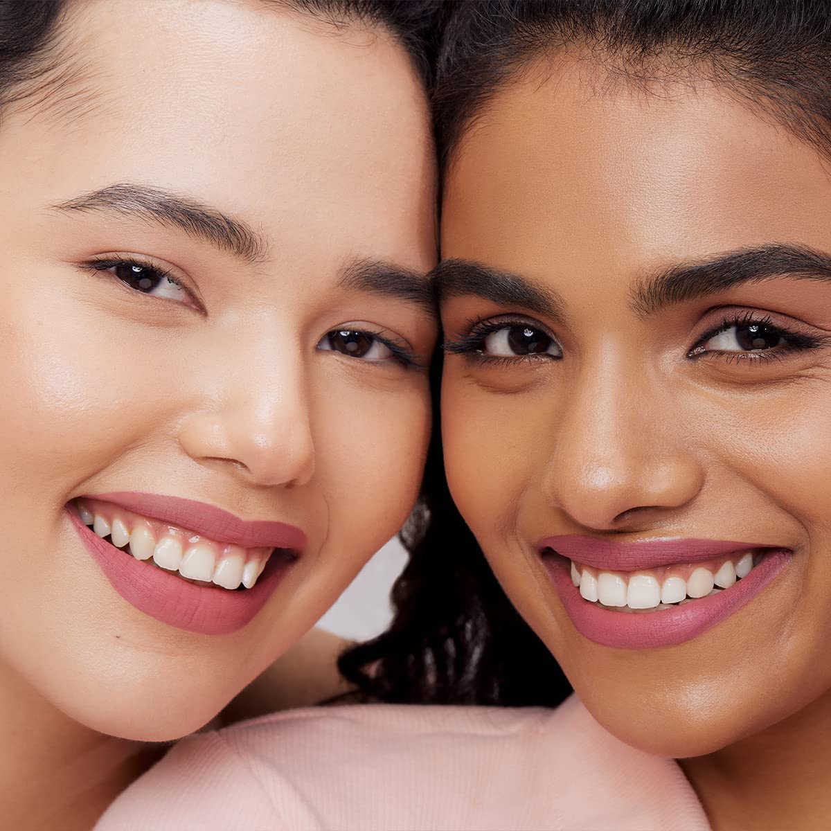 Mamaearth Soft Matte Long Stay Lipsticks with Jojoba Oil & Vitamin E for 12 Hour Long Stay  - 3.5 g - Dhevu