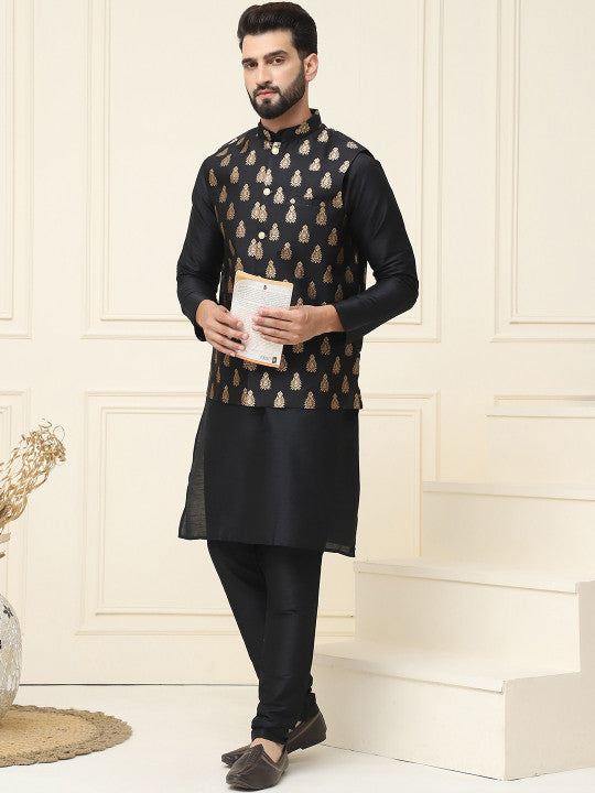 SOJANYA Band Collar Regular Kurta & Churidar With Nehru Collar