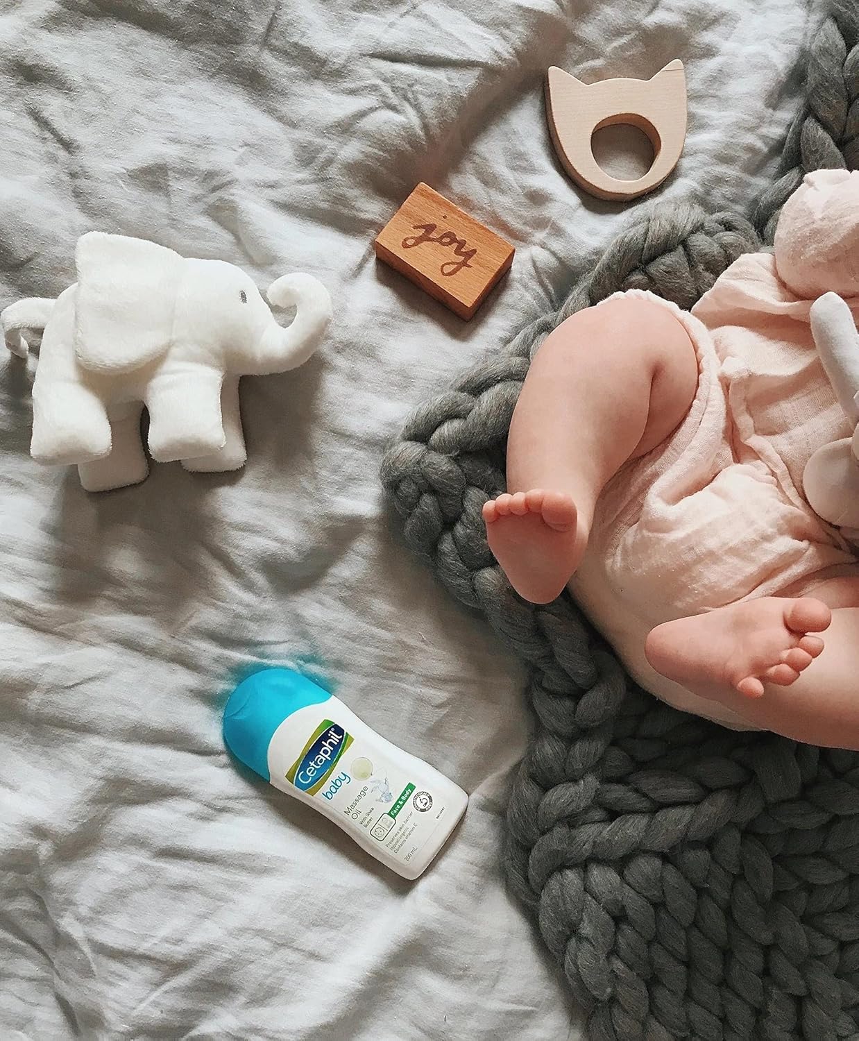 Cetaphil Baby Daily Lotion, 400ml, Baby Shampoo and Wash, 230 ml, Shampoo-200 ml, and Massage Oil-200 ml (Pack of 4) - Combo