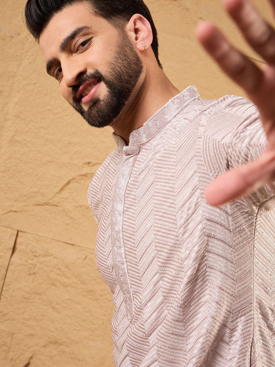 House of Pataudi Men Embroidered Straight Kurta With Trousers