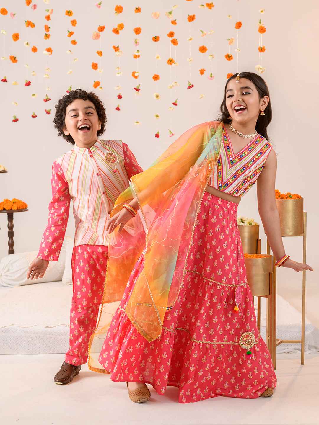 Boys Ethnic Motifs Printed Pure Cotton Kurta with Pyjamas & Nahru Jacket (KP-MULTISTRIPE)