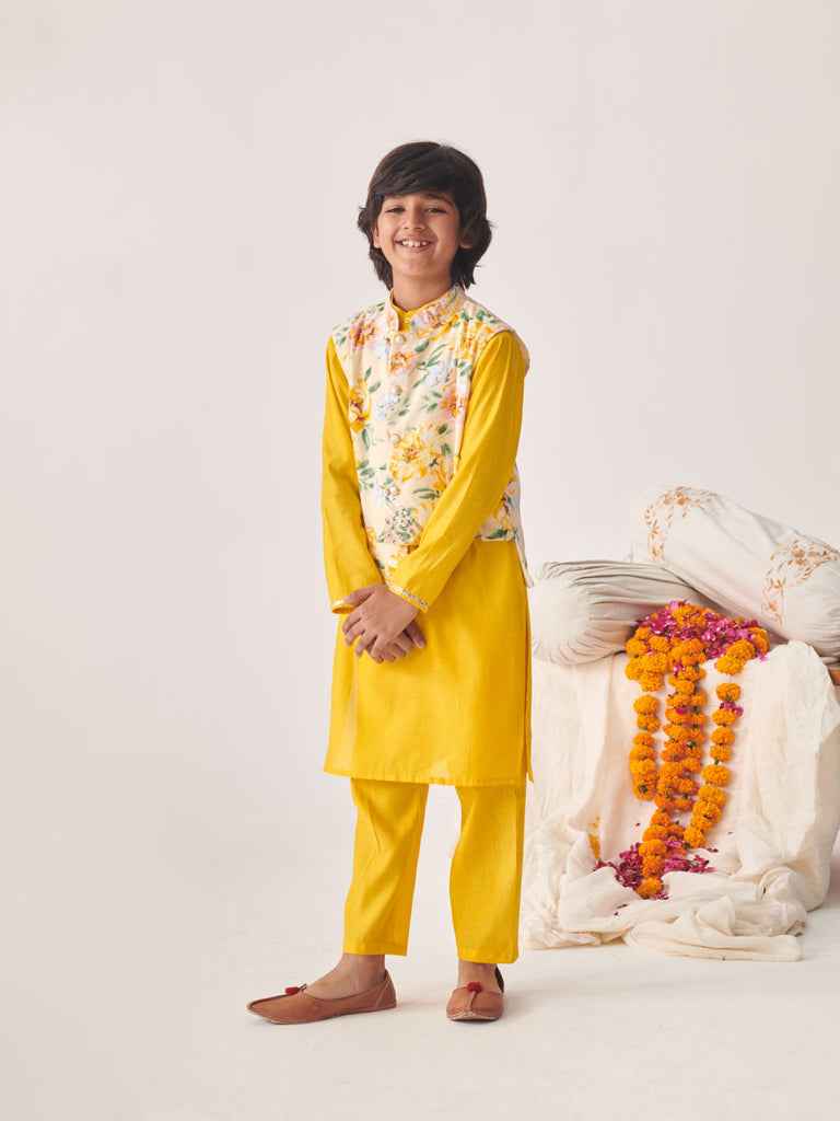 Boys Regular Kurta With Pyjamas (KP-YELLOWCHANDERI)