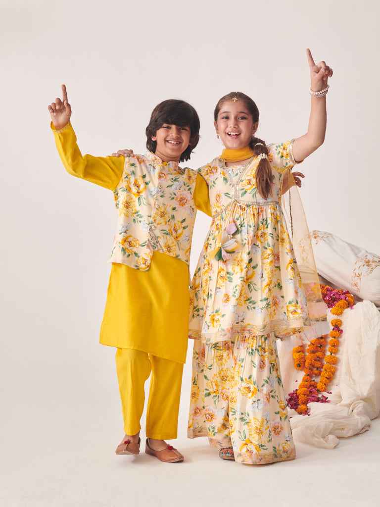 Boys Regular Kurta With Pyjamas (KP-YELLOWCHANDERI)