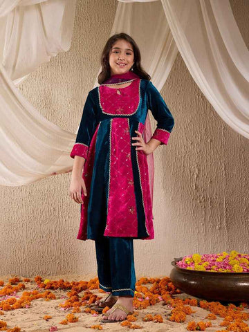 Pspeaches Girls Floral Embroidered Sequinned Velvet Panelled Kurta With Trouser & Dupatta (KS-MAGSEQVELVET)
