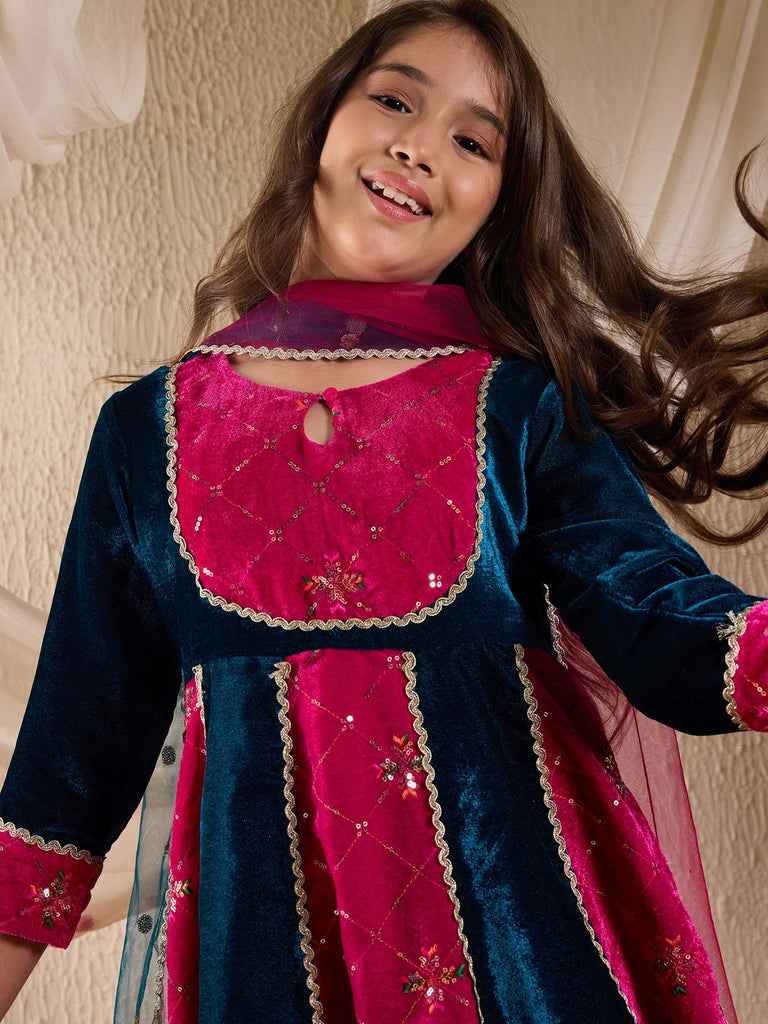 Pspeaches Girls Floral Embroidered Sequinned Velvet Panelled Kurta With Trouser & Dupatta (KS-MAGSEQVELVET)