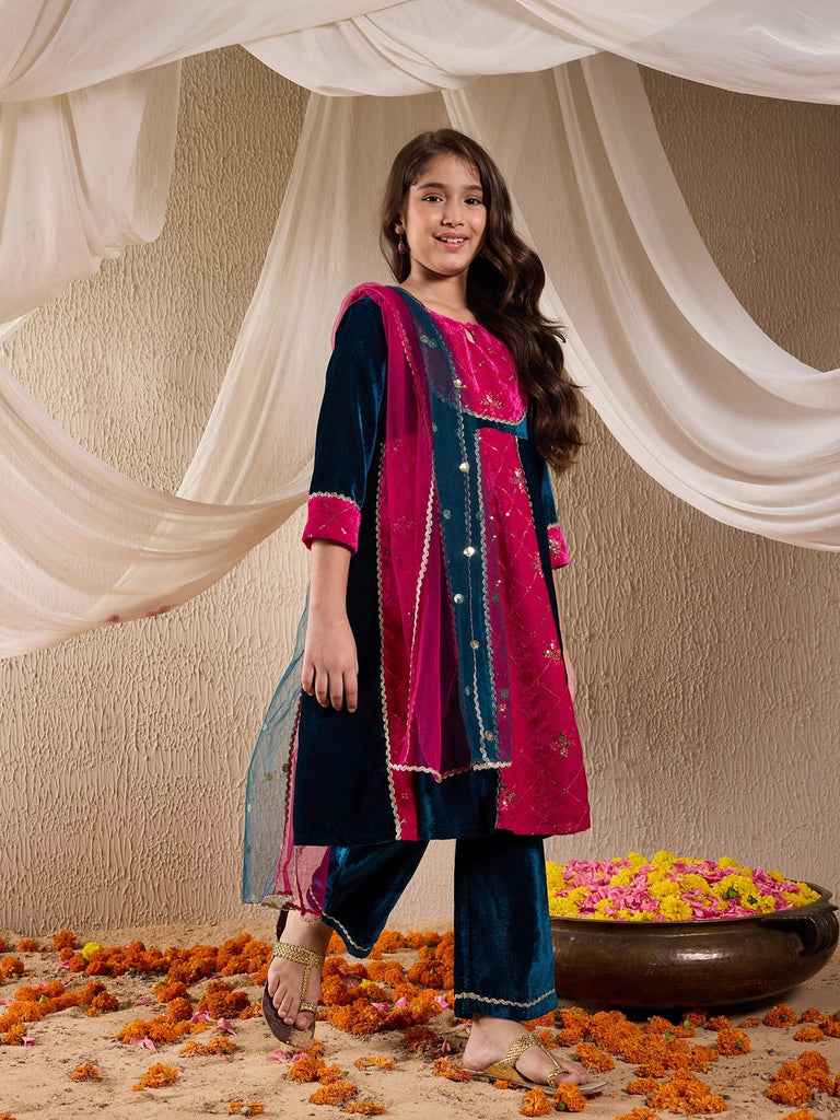 Pspeaches Girls Floral Embroidered Sequinned Velvet Panelled Kurta With Trouser & Dupatta (KS-MAGSEQVELVET)