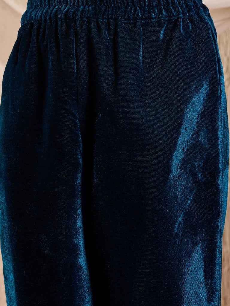 Pspeaches Girls Floral Embroidered Sequinned Velvet Panelled Kurta With Trouser & Dupatta (KS-MAGSEQVELVET)