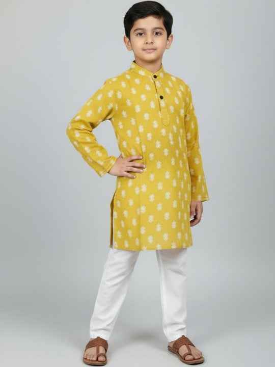 Boys Printed Cotton Mandarin Collar Straight Kurta Set