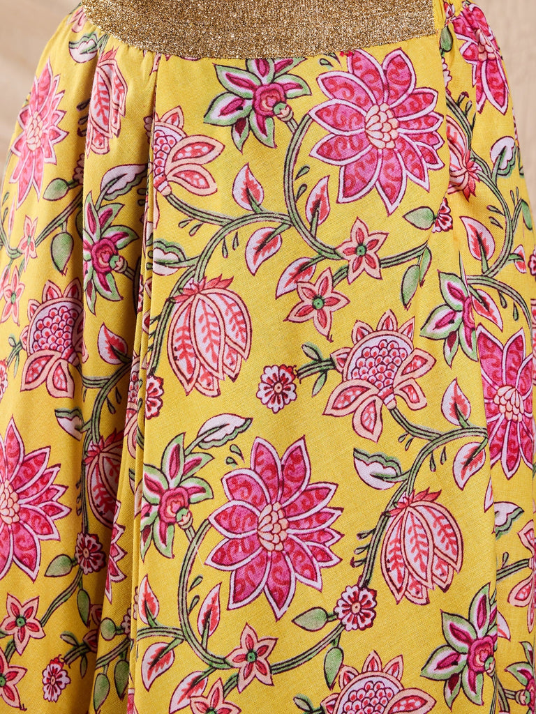 Pspeaches Girls Cotton Sleeveless Round Neck Gota Pati Embellished Lehenga Choli Set with Dupatta for Girls (L-YELLOWALLOVERPRINT)