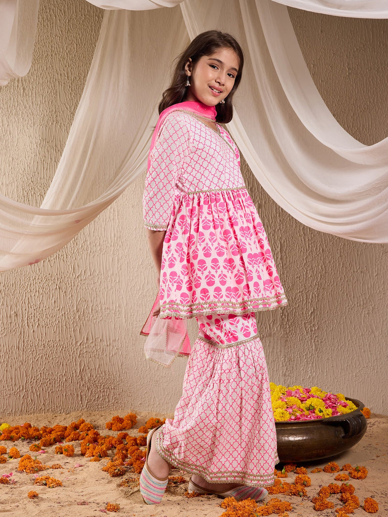 Pspeaches Girls Cotton 3/4th Sleeves V Neck Neck Gota Pati Embellished Lehenga Choli Set with Dupatta for Girls (SHA-NEONMAGENTA)