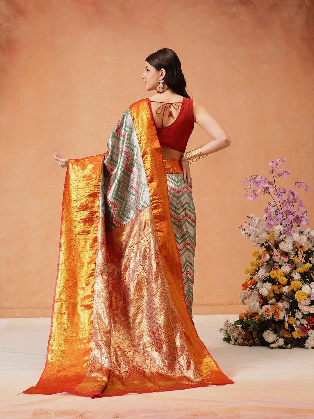 Pure Silk Royal Kanchipuram Pattu Multicolor Regal Weave Saree