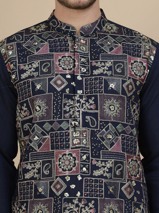 Jompers Men Ethnic Motifs Embroidered Kurta with Pyjama
