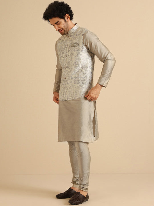 KISAH Regular Kurta With Churidar & Nehru Jacket